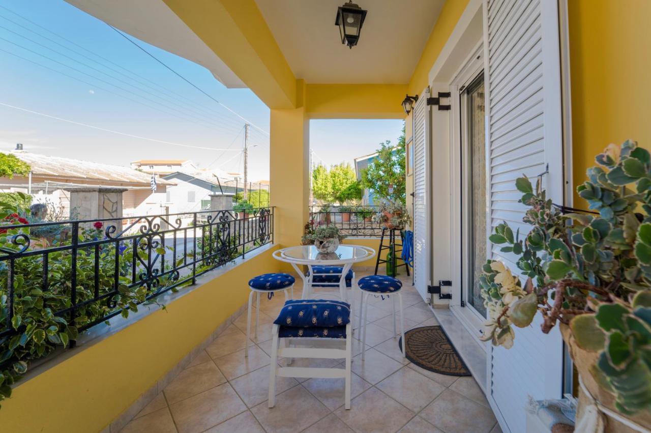 Aurelia Apartment Lixouri Extérieur photo